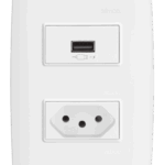Conjunto Tomada USB 2.1A Turbo Charge + 1 Tomada 10A com Placa Simon 30 Branca